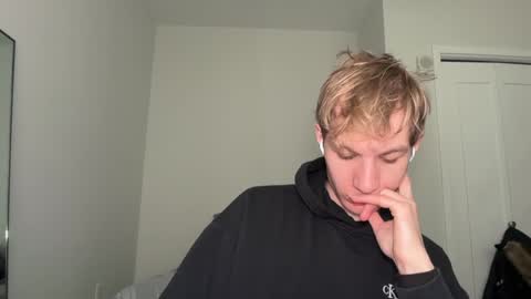 Snapshot of oliver_beck chatting on 11, 1, 2025 Oliver Beck online show from 11, 1, 2025