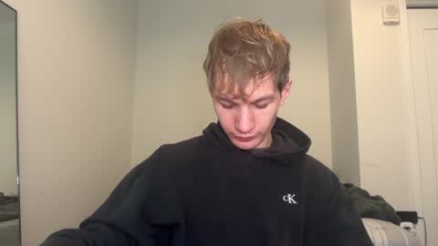 Snapshot of oliver_beck chatting on 27, 1, 2025 Oliver Beck online show from 27, 1, 2025