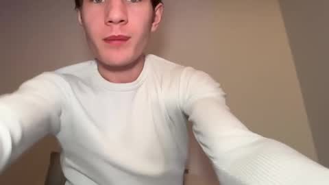 Snapshot of oliver_beck chatting on 19, 2, 2025 Oliver Beck online show from 19, 2, 2025