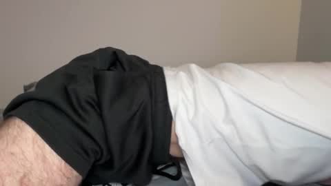 Snapshot of oliver_beck chatting on 27, 2, 2025 Oliver Beck online show from 27, 2, 2025