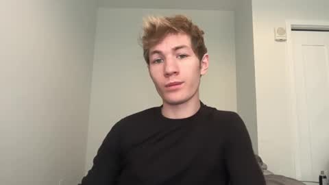 Snapshot of oliver_beck chatting on 5, 3, 2025 Oliver Beck online show from 5, 3, 2025