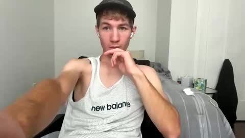 Snapshot of oliver_beck chatting on 23, 9, 2025 Oliver Beck online show from 23, 9, 2025