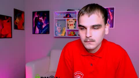 Snapshot of oliver_hill_ chatting on 14, 11, 2025 oliver hill online show from 14, 11, 2025