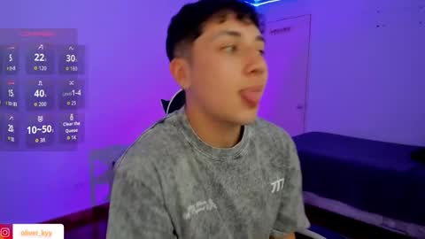 oliveeer online show from 8, 11, 2025