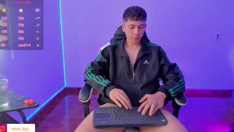 oliveeer online show from 22, 12, 2025