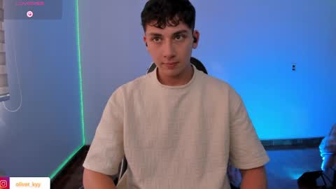 oliveeer online show from 2, 6, 2026