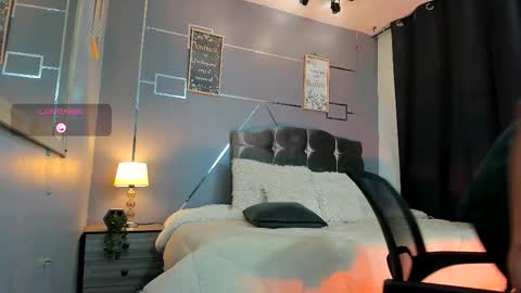 oliver mr  online show from 17, 11, 2025