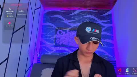 oliver mr  online show from 13, 4, 2026