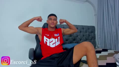 Snapshot of oliver_smith_2 chatting on 21, 12, 2024 oliver_smith_2 online show from 21, 12, 2024