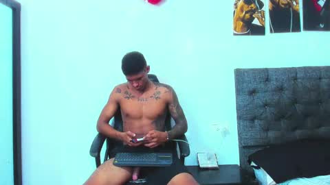 Snapshot of oliver_smith_2 chatting on 20, 9, 2025 oliver_smith_2 online show from 20, 9, 2025