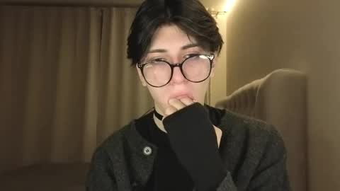 Snapshot of oliver_star_boy chatting on 10, 2, 2026 oliver online show from 10, 2, 2026