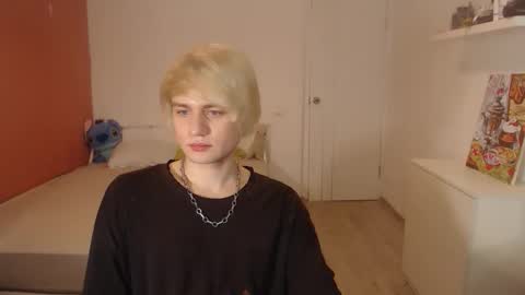 Snapshot of oliver_sweet_ chatting on 29, 10, 2025 Oliver online show from 29, 10, 2025