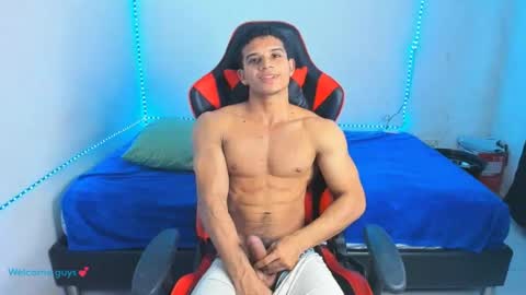Snapshot of oliver_thompsson chatting on 12, 7, 2026 oliver thompsson online show from 12, 7, 2026