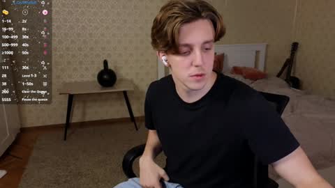 Oliver Evans online show from 10, 12, 2024