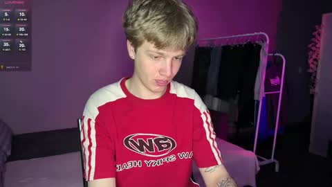 Snapshot of olivertasty chatting on 3, 5, 2026 oliver online show from 3, 5, 2026
