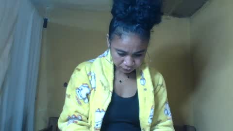 Snapshot of olivia9794 chatting on 8, 7, 2026 olivia9794 online show from 8, 7, 2026