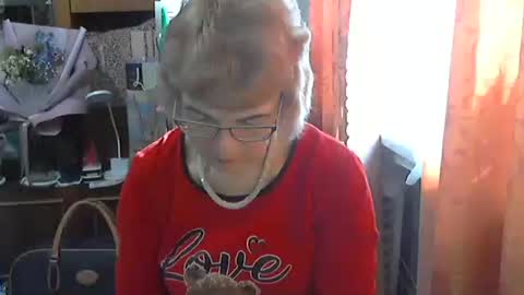 Olivia Mia online show from 27, 3, 2026