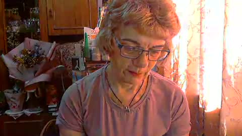 Olivia Mia online show from 29, 3, 2026