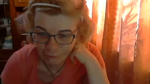 Olivia Mia online show from 24, 5, 2026