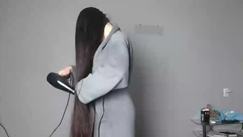 Olivia online show from 5, 11, 2025