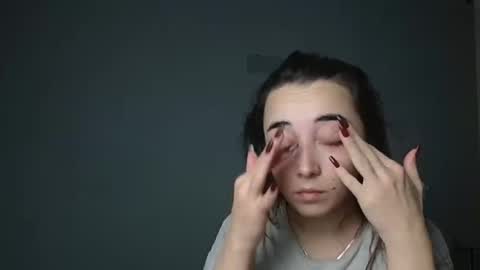 Olivia online show from 11, 11, 2025