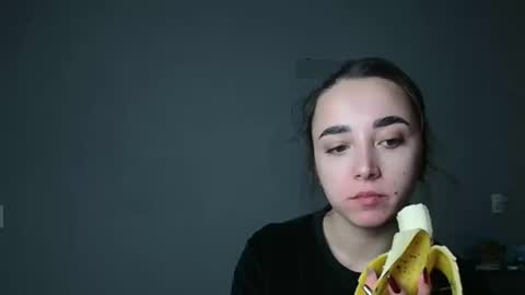 Olivia online show from 30, 11, 2025