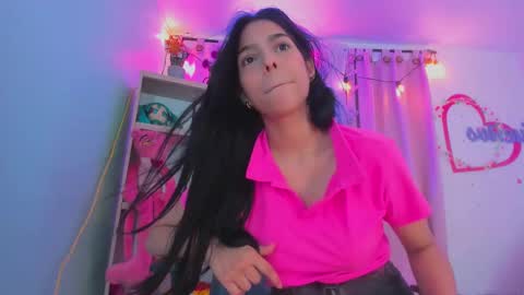 olivia_pretty_ online show from 6, 2, 2025