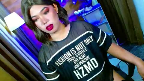 Snapshot of olivia_the_temptress27 chatting on 23, 4, 2026 Miss OLIVIA online show from 23, 4, 2026