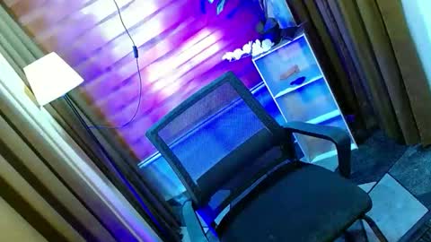 Snapshot of olivia_the_temptress27 chatting on 10, 5, 2026 Miss OLIVIA online show from 10, 5, 2026