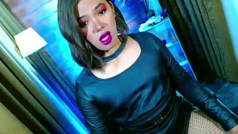 Snapshot of olivia_the_temptress27 chatting on 16, 5, 2026 Miss OLIVIA online show from 16, 5, 2026