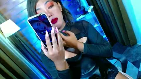 Snapshot of olivia_the_temptress27 chatting on 23, 5, 2026 Miss OLIVIA online show from 23, 5, 2026