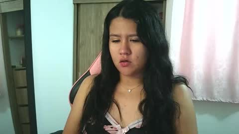 Olivia online show from 15, 11, 2025