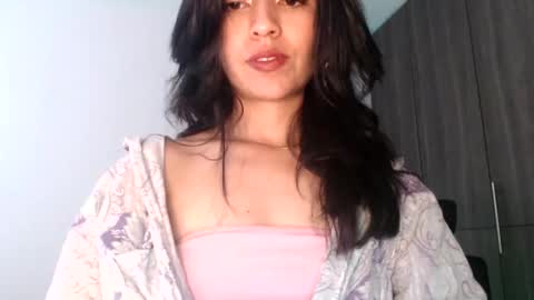 oliviaaa__ online show from 24, 1, 2025