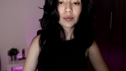 oliviaaa__ online show from 30, 1, 2025