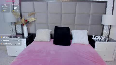 Snapshot of oliviaburningmilf chatting on 15, 2, 2025 Olivia Burning online show from 15, 2, 2025