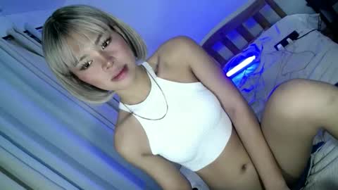 OLIVIA online show from 3, 2, 2026