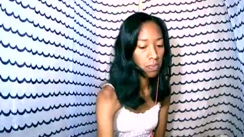 oliviah27 online show from 25, 10, 2025