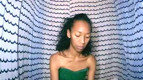 oliviah27 online show from 31, 10, 2025