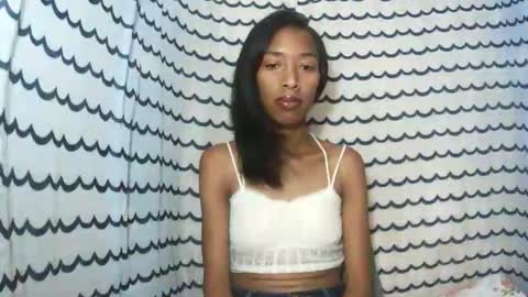 oliviah27 online show from 7, 11, 2025