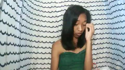 oliviah27 online show from 9, 11, 2025