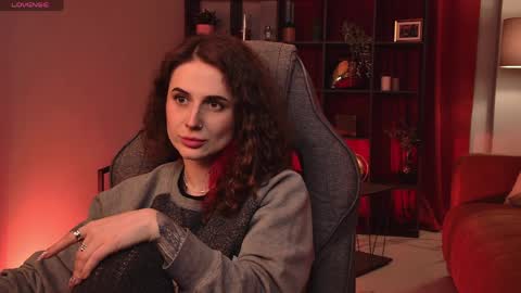 Snapshot of oliviamcclean chatting on 4, 4, 2026 Liv online show from 4, 4, 2026