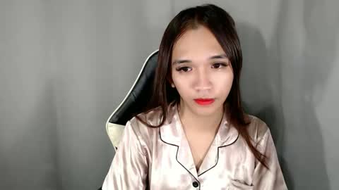 NICOLE online show from 8, 9, 2025