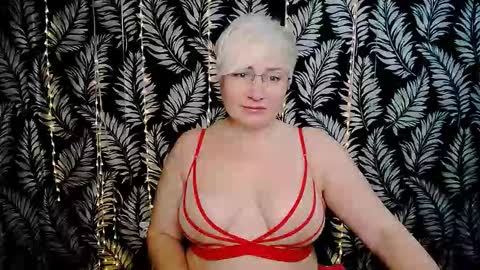 Kelly online show from 7, 3, 2026