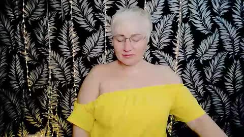 Snapshot of oliviaoskar_ chatting on 30, 3, 2026 Kelly online show from 30, 3, 2026