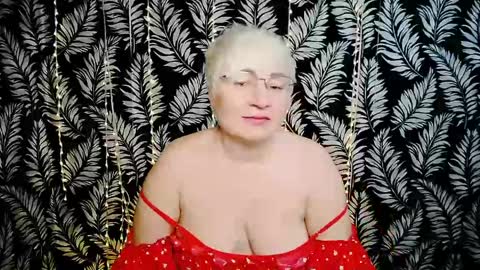 Snapshot of oliviaoskar_ chatting on 27, 4, 2026 Kelly online show from 27, 4, 2026