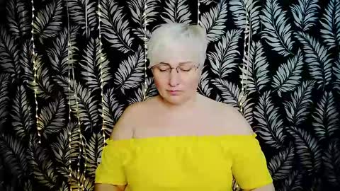 Snapshot of oliviaoskar_ chatting on 23, 5, 2026 Kelly online show from 23, 5, 2026