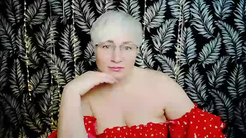 Snapshot of oliviaoskar_ chatting on 24, 5, 2026 Kelly online show from 24, 5, 2026