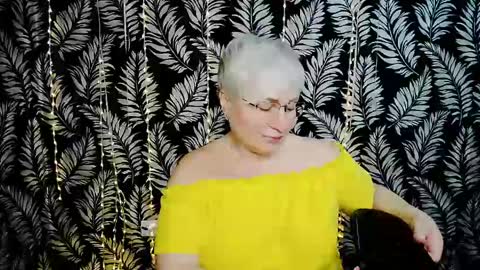 Snapshot of oliviaoskar_ chatting on 5, 6, 2026 Kelly online show from 5, 6, 2026
