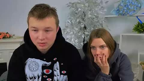 Olli and Stiw online show from 6, 11, 2025