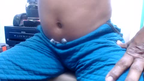 Snapshot of oly10022020 chatting on 21, 7, 2026 OlySantos online show from 21, 7, 2026
